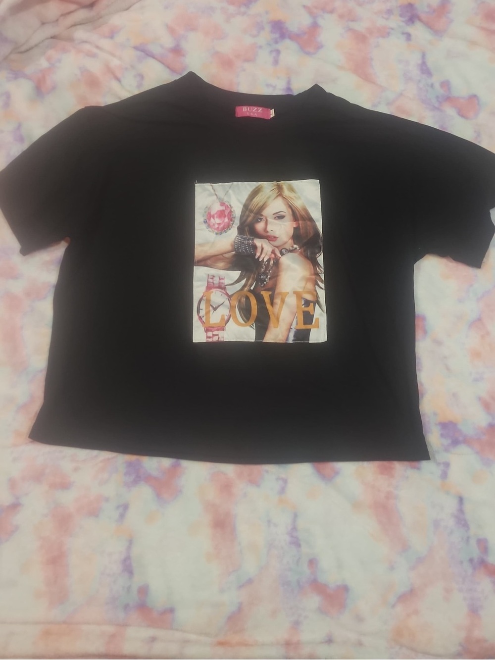 Black Short Sleeve Graphic Tee with LOVE Print